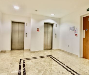 2 Bedroom - Photo 2