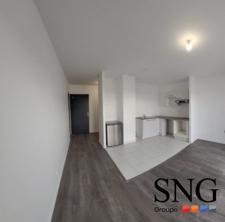 T2 AVEC LOGGIA + PARKING EN SOUS SOL - Photo 3