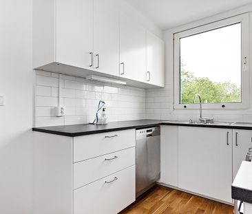 Karl Hovbergsgatan 9 B - Foto 1