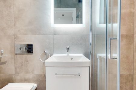 Studio Flat, Gloucester Place, NW1 - Photo 5