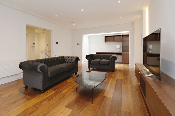 Squire Gardens, London - Photo 1