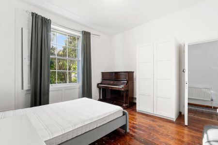 5 bedroom maisonette to rent - Photo 2