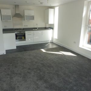 Trinity Walk - Photo 2