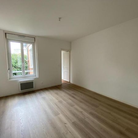 T2 - Rue Croix Saint Marc - 51100 REIMS - Photo 4
