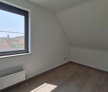 Gezellig en verzorgd duplexappartement met 2 slaapkamers nabij het centrum van Mol. - Foto 5