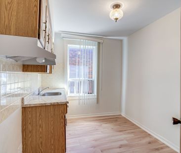For Lease - 160 Shanly Street Unit# Upper, Toronto, Ontario - Photo 6