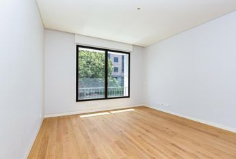 2 Bedroom Apartment with a view, Largo do Rato, Lisboa