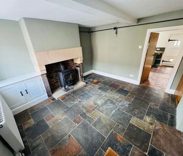 3 bedroom cottage to rent - Photo 2