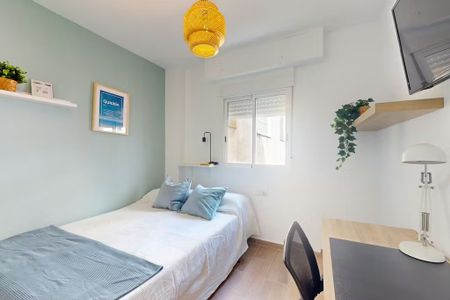 Carrer Pintor Zariñena, Valencia, Valencian Community 46003 - Photo 4