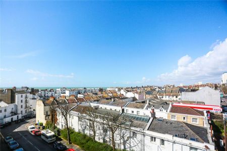 3 bedroom maisonette to rent - Photo 3