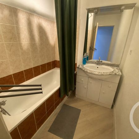 Location Appartement 2 pièces 42m² MONTPELLIER 34080 - Photo 4