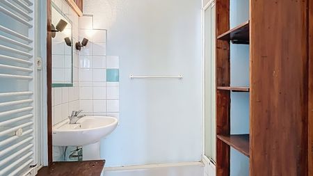 T2 Grenoble - Photo 3