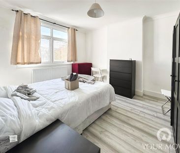 4 bedroom detached house to rent - Photo 6