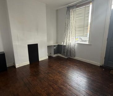 2 bedroom house to rent - Photo 2