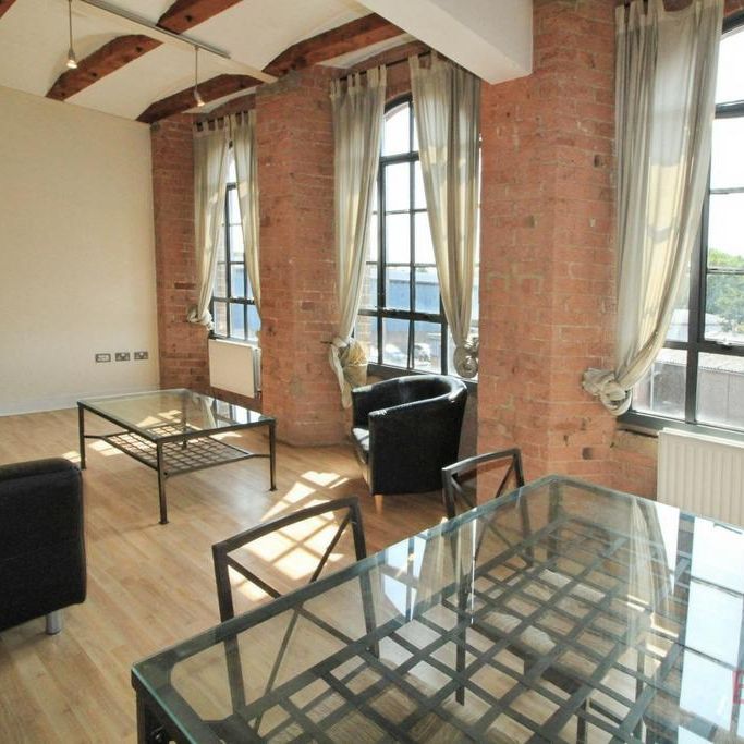 2 bedroom flat to rent - Photo 1