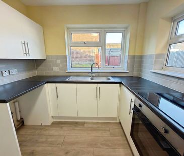 Nunns Way, Grays, RM17 - Photo 6