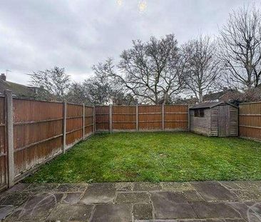 Ashford, Null, TW15 - Photo 4