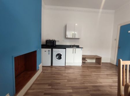 Studio Flat, Cedar Road, N17 - Photo 2