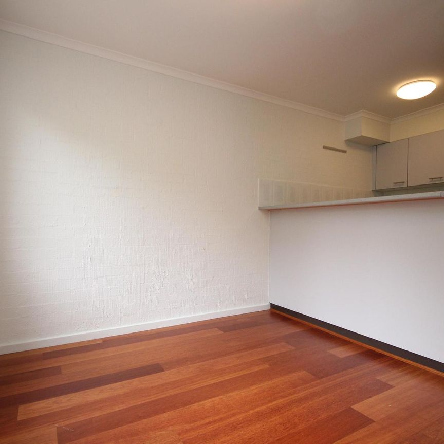 Enviable Kingston Apartment Living - Photo 1