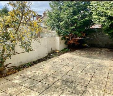 Kingswood Road, Ilford, IG3 - Photo 4