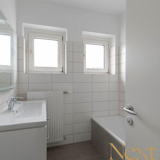 Sonnige 3,5-Zimmer-Wohnung mit Terrasse und Eigengarten in Wilhering zu vermieten! - Foto 1