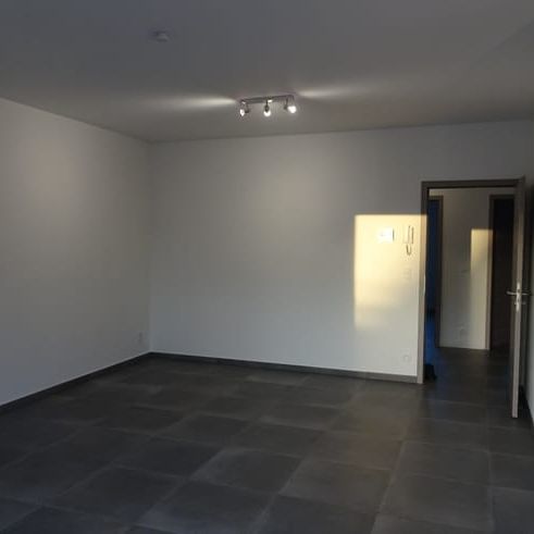 Appartement te huur - Photo 1