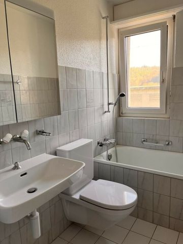 1.5pcs rénové à Porrentruy à louer de suite ou à convenir ! - Photo 2