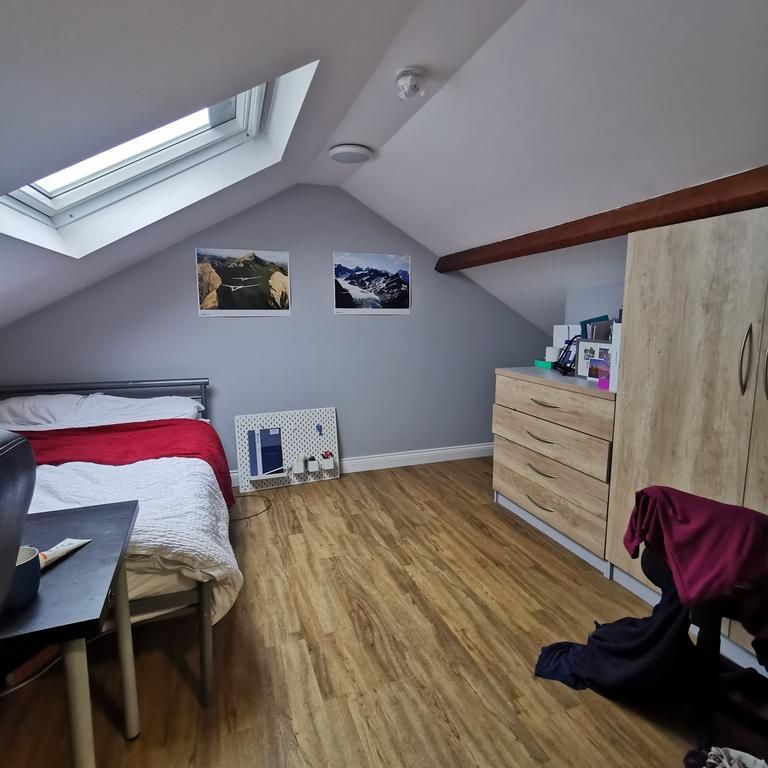 4 bedroom house to rent - Photo 1
