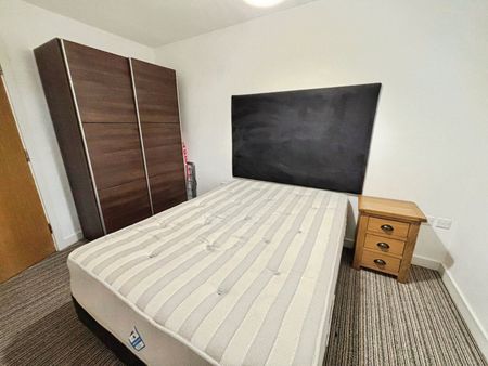 1 bedroom apartment to rent - Photo 2