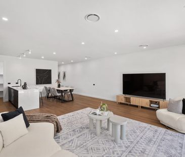 Brand New 4 Bedroom Townhouse! - Photo 2