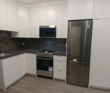 For Lease - 1213 Dundas Street Unit# Upper N, Toronto, Ontario - Photo 2