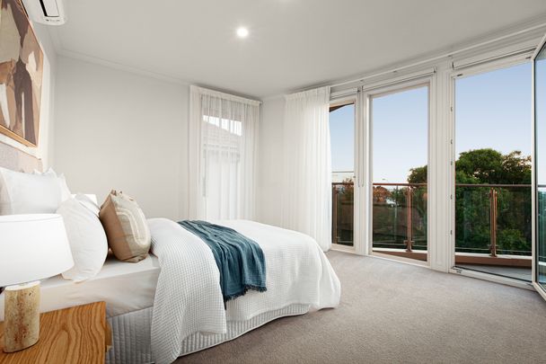 414 Beach Road, Beaumaris VIC 3193 - House For Rent | Domain - Photo 1