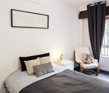 Carrer de Jaume Roig, Valencia, Valencian Community 46010 - Photo 1