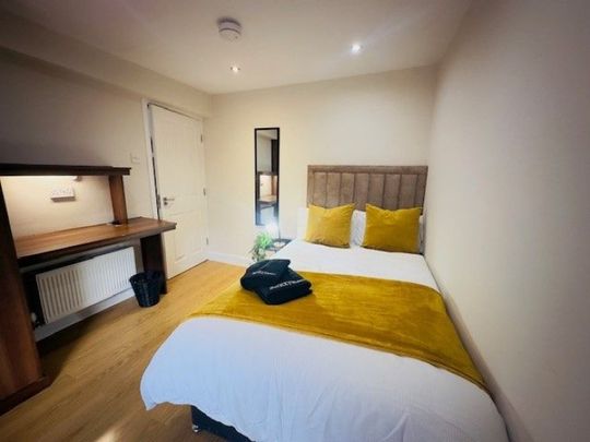 House Share -Lovat Road, PRESTON, Lancashire PR1 6DQ - Photo 1