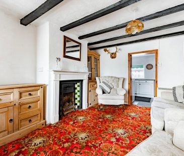 2 bedroom terraced house to rent - Photo 1