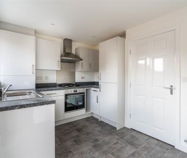 3 bed terraced house to rent in Roseden Way, Great Park, NE13 - Photo 4