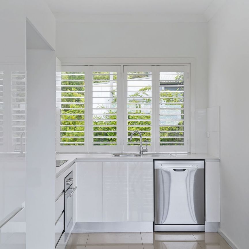 Modern townhouse in prime location - Photo 1