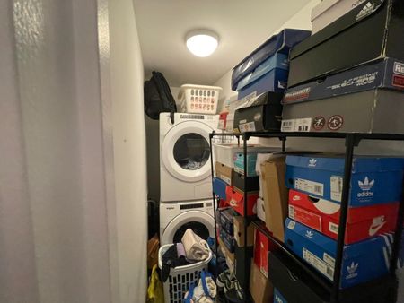 For Lease - 4085 Parkside Village Drive Unit# 609, Mississauga, Ontario - Photo 3