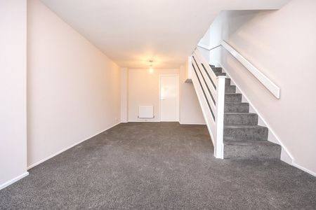 2 bedroom house to rent Mortimer Road, Kempston, Bedford, Bedfordshire, MK42 - Photo 2