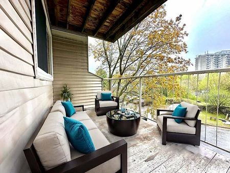 280 Brittany Drive, Cummings, Ottawa, ON - Photo 3