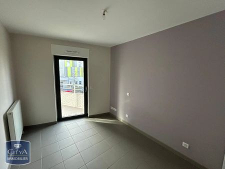 Appartement à louer 3 pièces 75.34m² - Photo 2