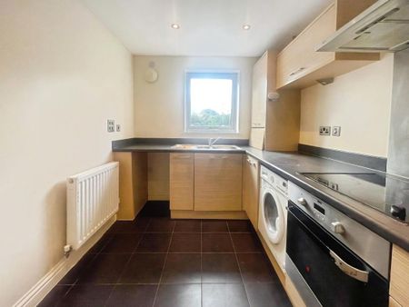 Draper Close, West Thurrock, RM20 - Photo 4