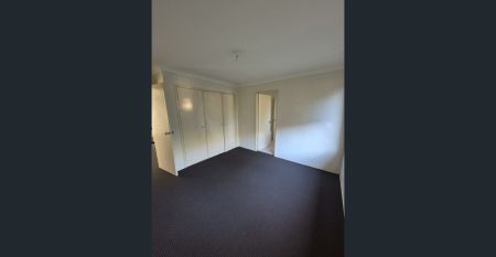 Family Home on a Quiet Street! - Photo 5