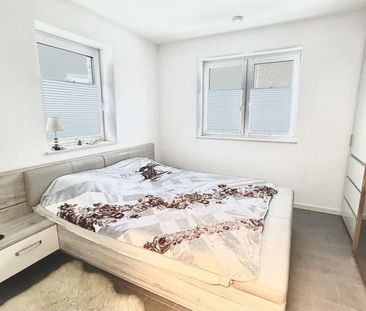 Moderne 3-Zimmer-Erdgeschosswohnung mit Terrasse - Foto 2