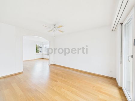 Attractive 3.5-room apartment in Solothurn with view to the Weissenstein - Photo 3