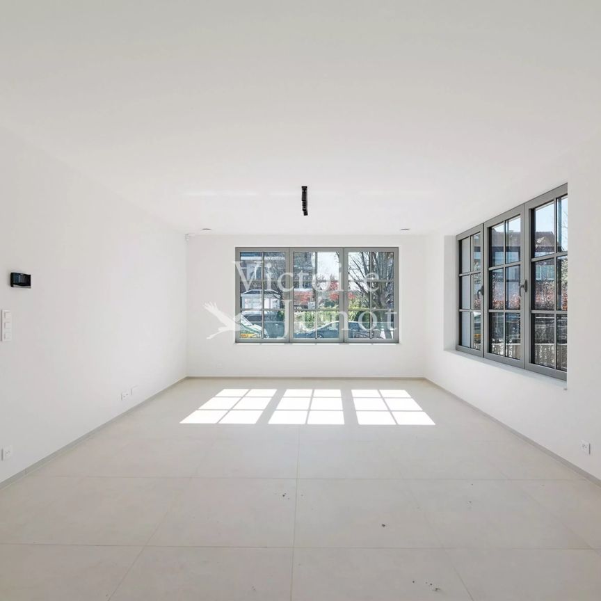 Huis in Sint-Lambrechts-Woluwe - Photo 1