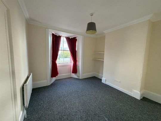 3 bedroom maisonette to rent - Photo 1