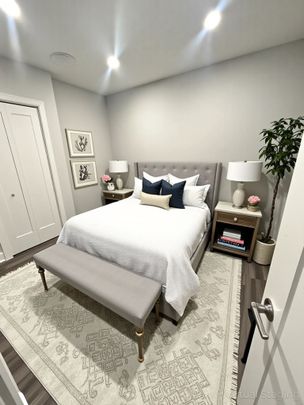 For Lease - 1492 Dundas Street Unit# 4, Toronto, Ontario - Photo 1