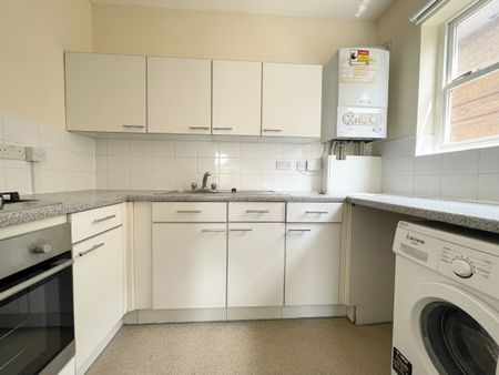 2 bedroom flat to rent - Photo 5