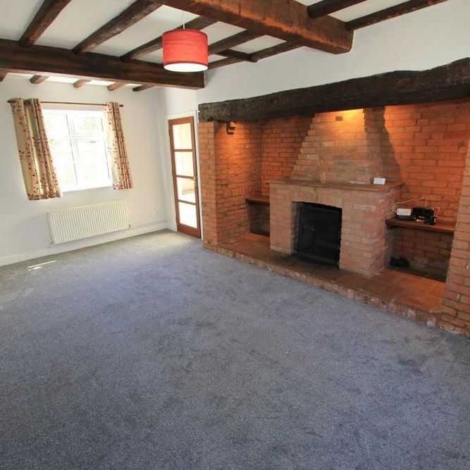 4 bedroom property to rent - Photo 1